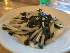 -食德喜·阳山鸡王食研基地
