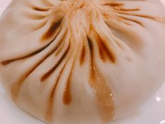 陈士荣蟹黄汤包-鸿运酒楼