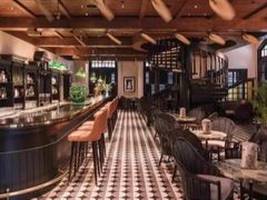 -Long Bar(莱佛士酒店)