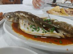 -小六农家乐(崇明西沙湿地店)