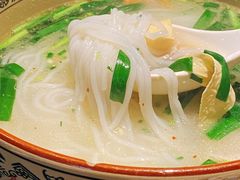 蒙自过桥米线-南蛮子(进贤路店)