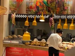 -咖啡苑自助餐厅·中国大饭店