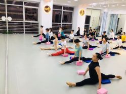 点击看大图 -深舞形体民族舞蹈工作室
