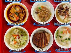 -蓝田九大碗民俗食府(蓝田店)