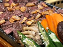 -炼火烤肉店