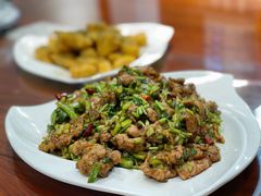 怪味牛柳-恩宏德餐馆(平山道店)