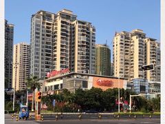 -大润发(国兴店)