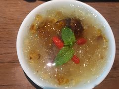云南养颜桃胶盏-雀舞云南菜(乐客城店)