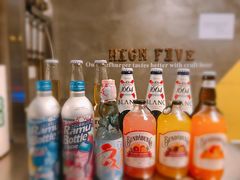 -HIGH FIVE哈福手工汉堡(桂林路店)