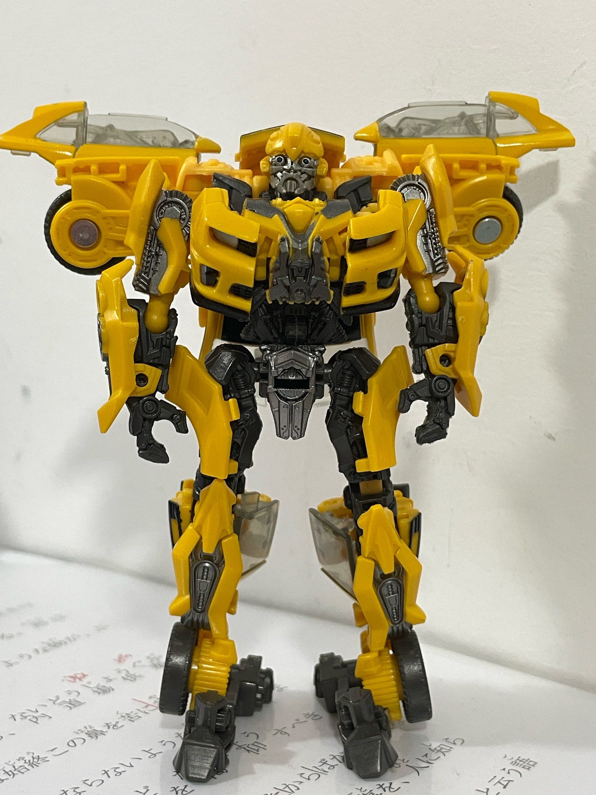 变形金刚大黄蜂