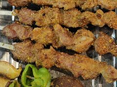 -白阿婆过油肉拌面·大盘鸡