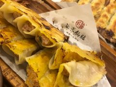 -宣海荣锅贴大王·陕味小吃集(钟楼店)