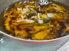 -大鸭梨烤鸭店(金顶街店)