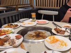 -钱小奴创意自助餐厅·原切谷饲安格斯畅吃(绍兴新昌万达店)