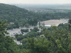 -上海佘山国家森林公园东门地面停车场