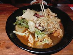 -万记麻辣烫国展总店