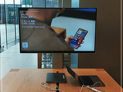-Apple零售店(华贸购物中心店)