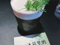 -YECLIP COFFEE 黄色回形针咖啡