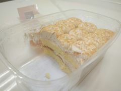 -全家便利店(莲花池东路店)