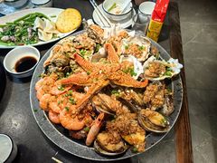 -五谷丰登农家院·地道胶东菜·海鲜烧烤(威海店)