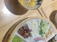-怪噜范·老贵阳街头名小吃(汇金星力城店)