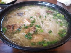 -沈记土鸡米线(七星街品牌中心店)