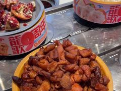 -龍歌自助小火锅(市北CBD万达店)