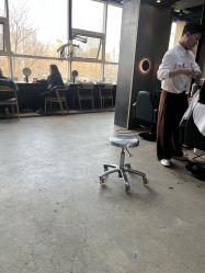 -韩国李知恩形象设计