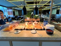 -大中华希尔顿酒店-念自助餐·嗨啤·小龙虾