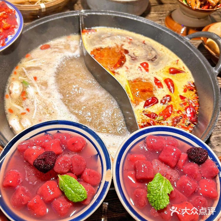 深圳这火锅太绝！一口穿越四川麻辣江湖！