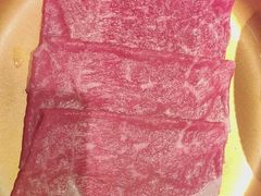 -牛YO寿喜烧·铁板烧和牛火锅自助(市府恒隆店)