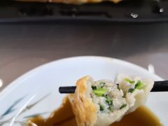 鲅鱼韭菜水饺-大眼锅贴饺子(河西店)