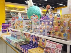 -泡泡玛特POPMART(上海环球港店)