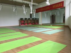 点击看大图 -静穆瑜伽普拉提连锁