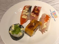 寿司大咖拼盘-领鲜活海鲜榴莲自助火锅(东门店)