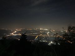 -鬼笑石后山停车场