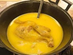 -鲜入围煮花胶鸡海鲜火锅