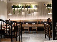 大堂-必胜客(百联又一城店)