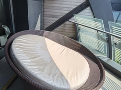 -上海滴水湖皇冠假日酒店