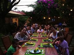 -Lam Vien Restaurant