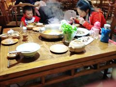 -亮欢寨酸汤鱼(沙冲路店)