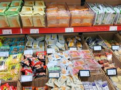 零售区-来伊份1038(新村路三店)