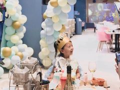 -KIDults童伴儿亲子餐厅(达美中心广场店)