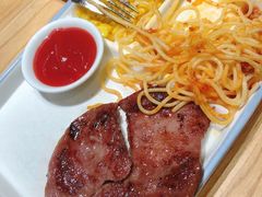 -菲滋意式餐厅(海宁银泰城店)