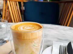 牛油果拿铁-The Rug Cafe(王府中环店)