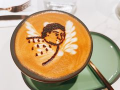 -潮一不贰·法式甜品·生日蛋糕·西式简餐(外滩店)