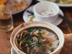 黄鳝牛肉煲仔饭-关氏饮食店