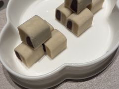 芸豆卷-四季民福烤鸭店(外滩外白渡桥店)