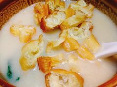 老济南甜沫-闫府私房菜·百年鲁菜(恒隆店)
