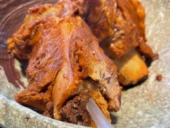 特色大铁锅烀腔骨-95号酱骨·一块豆腐(展春园西路店)